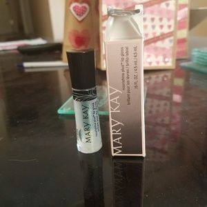 Mary Kay Nourishine Lip Gloss Icicle Stalactite